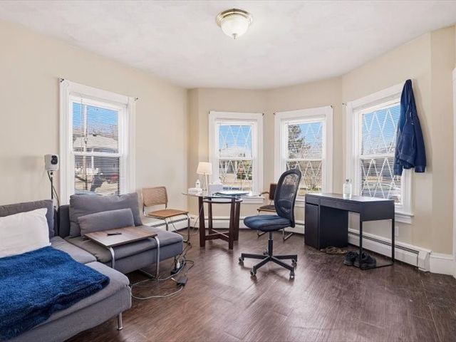 71 South Street, Lincoln, RI 02865