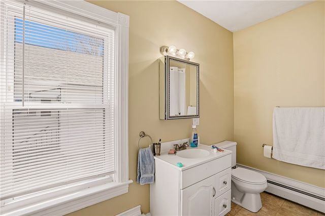 71 South Street, Lincoln, RI 02865