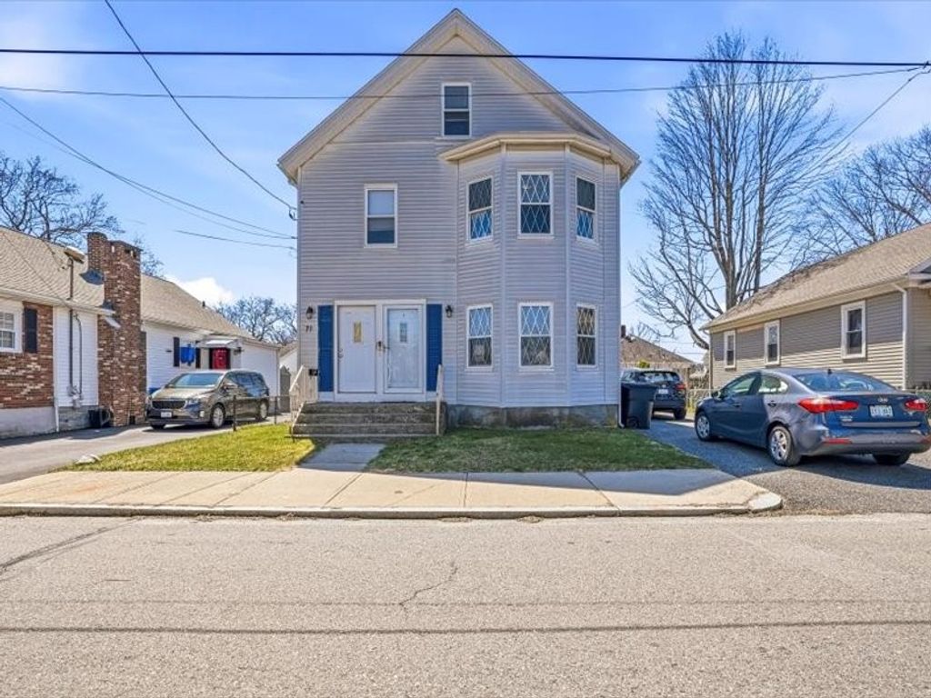 71 South Street, Lincoln, RI 02865