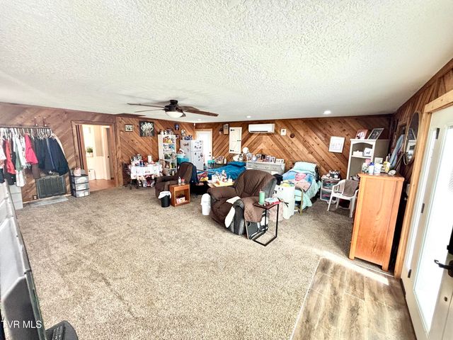 4946 Pole Bridge Road, Wise, VA 24293