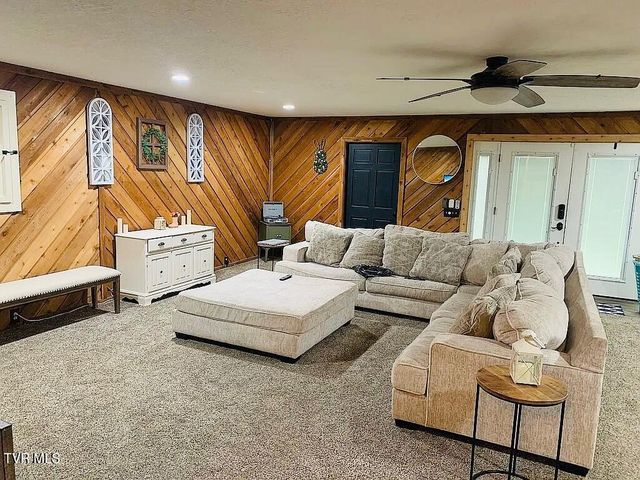4946 Pole Bridge Road, Wise, VA 24293