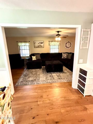 4946 Pole Bridge Road, Wise, VA 24293