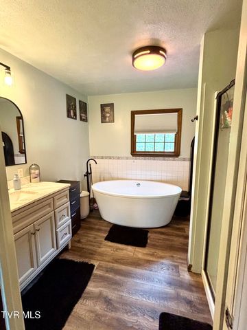 4946 Pole Bridge Road, Wise, VA 24293