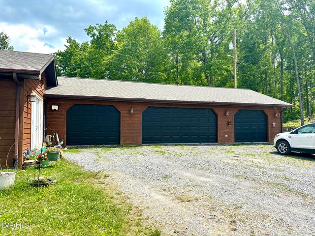 4946 Pole Bridge Road, Wise, VA 24293