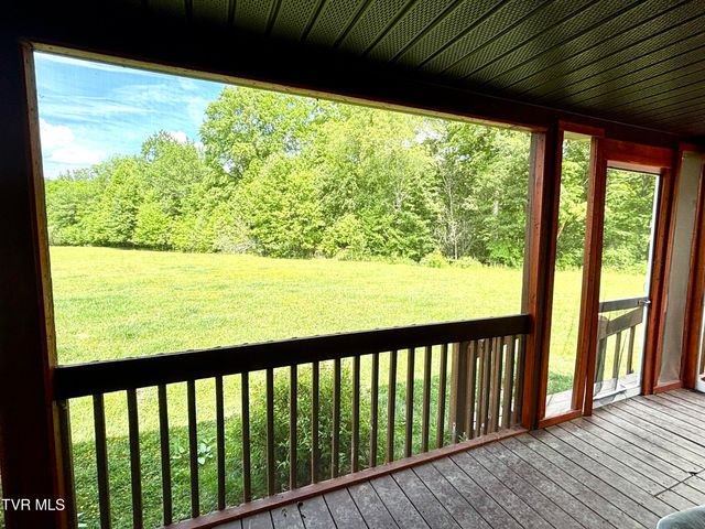 4946 Pole Bridge Road, Wise, VA 24293