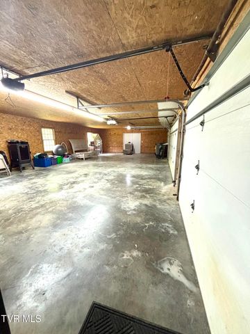 4946 Pole Bridge Road, Wise, VA 24293