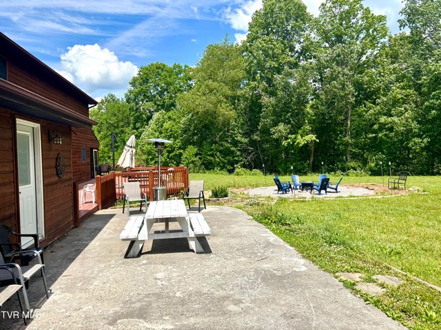 4946 Pole Bridge Road, Wise, VA 24293