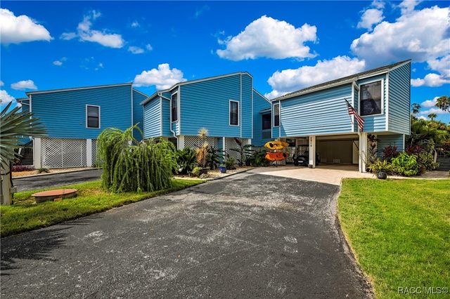 2919 N Rivers Edge Boulevard, Crystal River, FL 34429