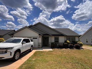 224 Scruggs Rd, Gaffney, SC 29341