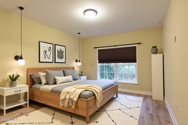 27 Hillman Loop, Round Lake, NY 12151