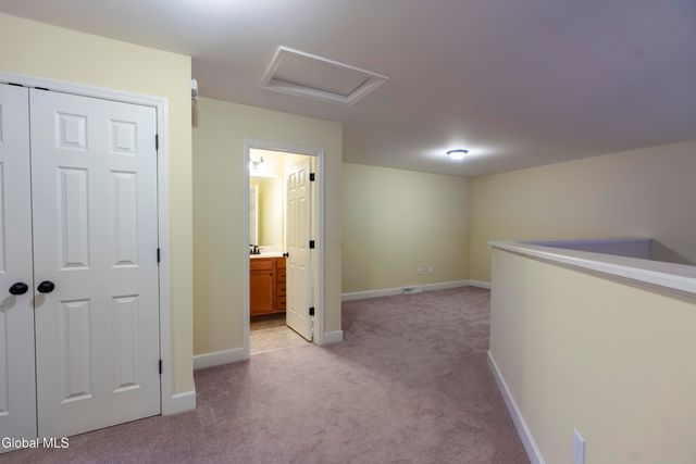 27 Hillman Loop, Round Lake, NY 12151