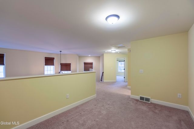 27 Hillman Loop, Round Lake, NY 12151