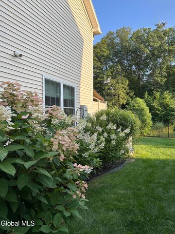 27 Hillman Loop, Round Lake, NY 12151