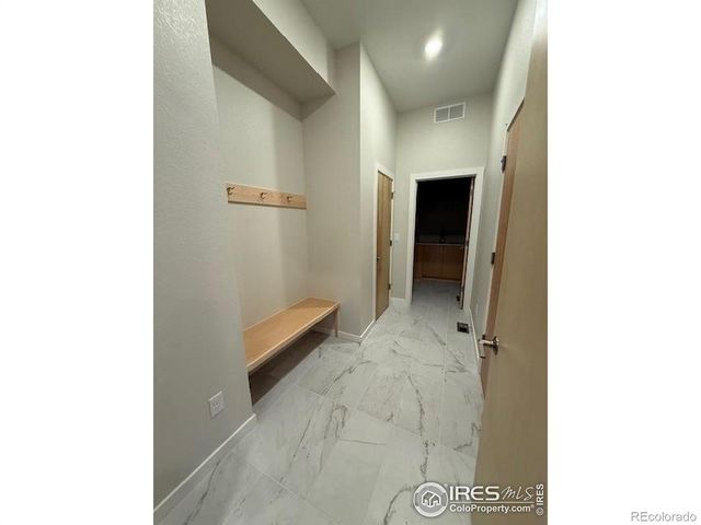 727 Kubat Lane B, Longmont, CO 80503