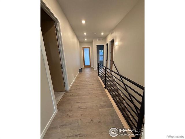 727 Kubat Lane B, Longmont, CO 80503