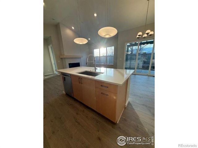 727 Kubat Lane B, Longmont, CO 80503