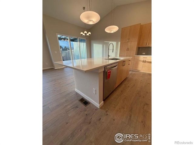 727 Kubat Lane B, Longmont, CO 80503