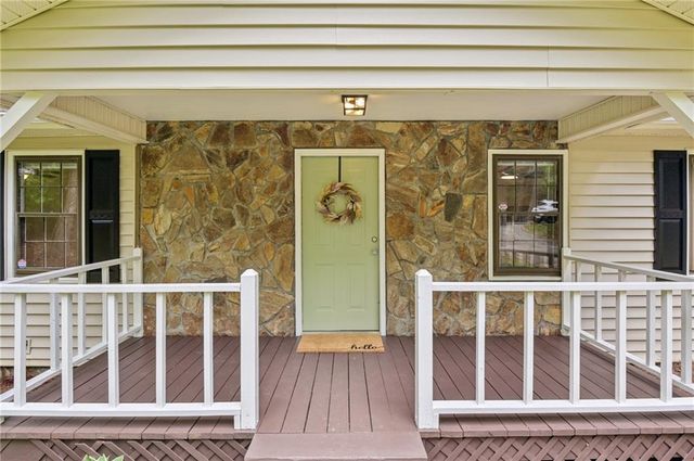 3735 Stonewall NW Drive, Kennesaw, GA 30152