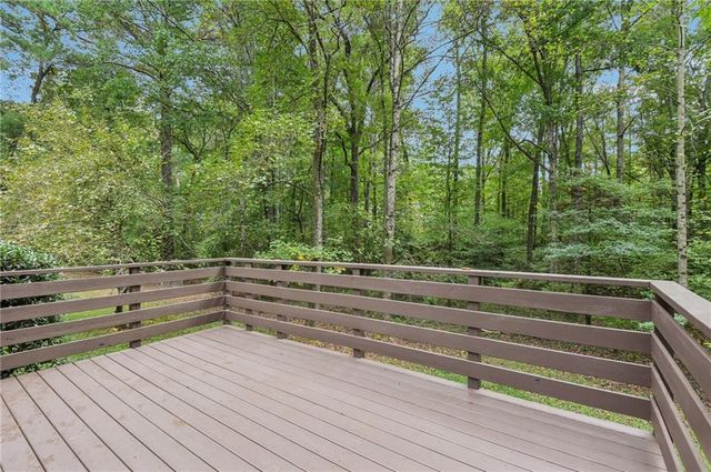 3735 Stonewall NW Drive, Kennesaw, GA 30152