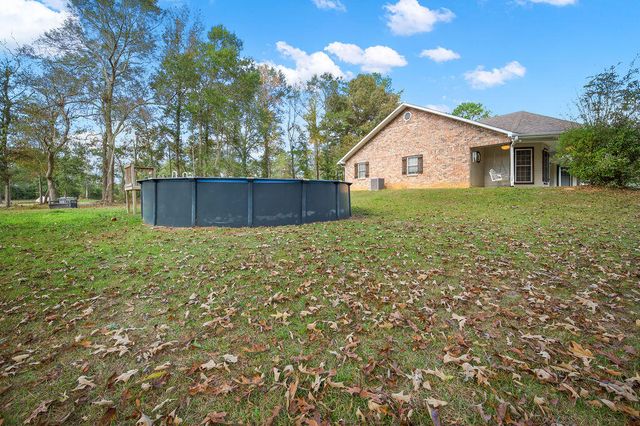 180 Maple Ln, Deridder, LA 70634