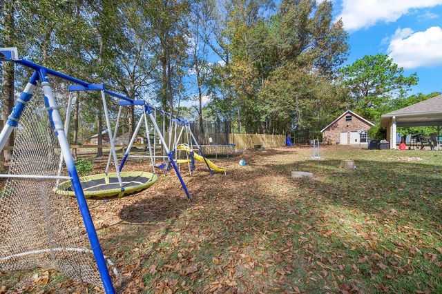 180 Maple Ln, Deridder, LA 70634