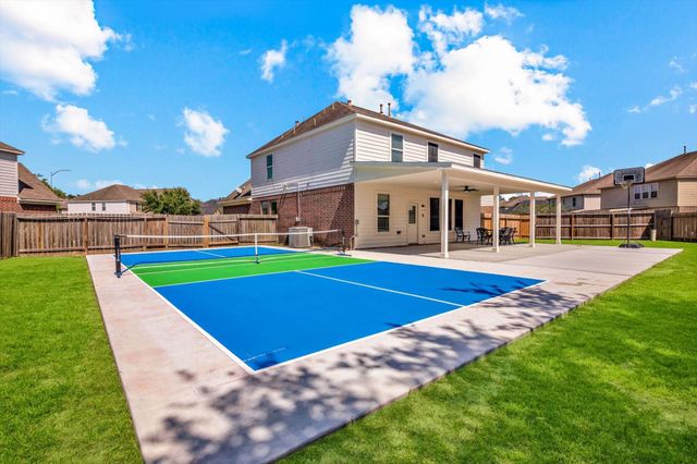 1722 Sun Point Court, Humble, TX 77396