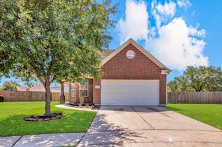 1722 Sun Point Court, Humble, TX 77396
