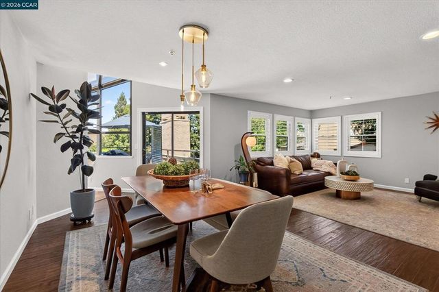 3279 Mt Diablo Ct 18, Lafayette, CA 94549