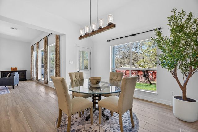 131 N Showhorse DR, Liberty Hill, TX 78642