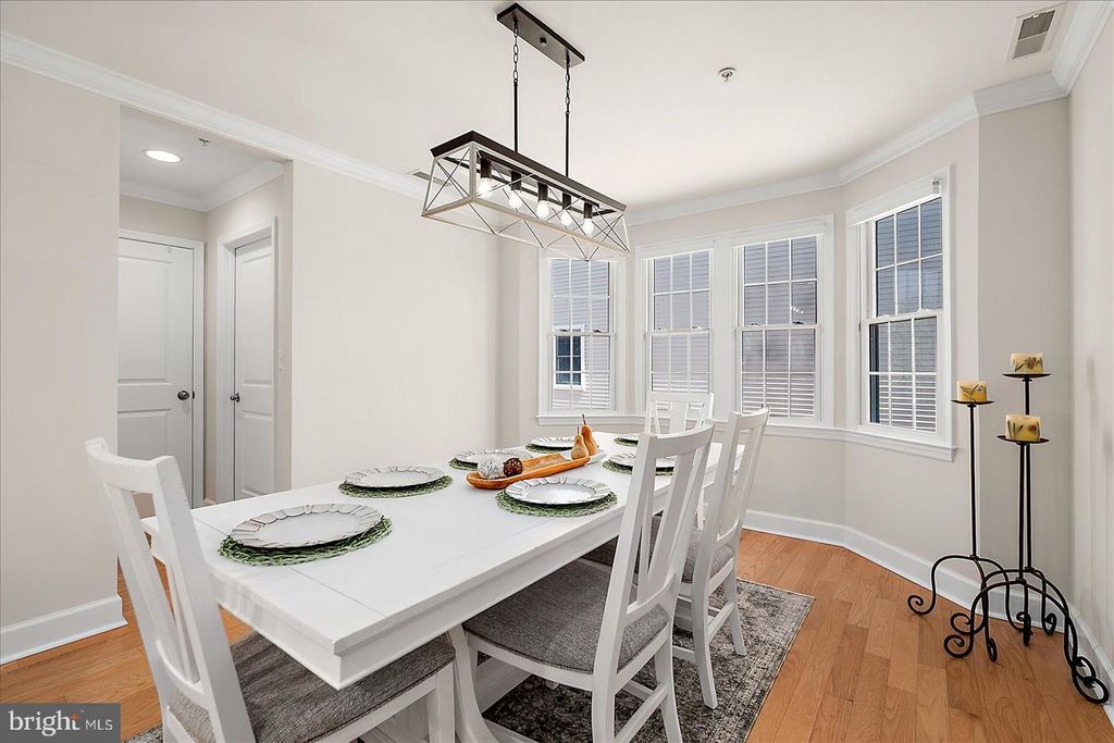 Image 27 of property listing at 208 7TH ST #2, Ocean City, MD 21842