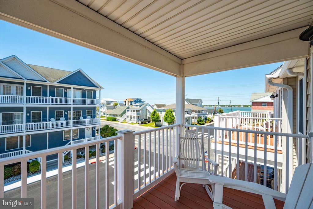 Image 45 of property listing at 208 7TH ST #2, Ocean City, MD 21842