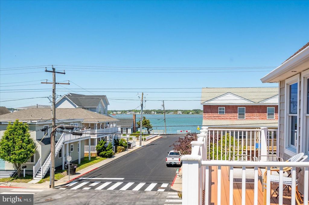 Image 49 of property listing at 208 7TH ST #2, Ocean City, MD 21842