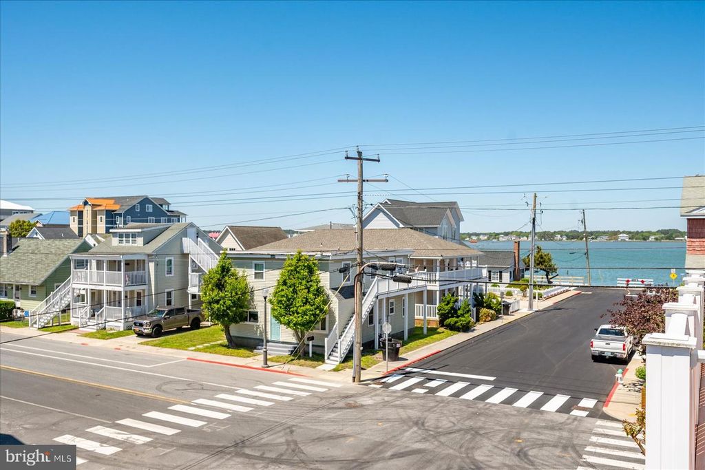 Image 51 of property listing at 208 7TH ST #2, Ocean City, MD 21842