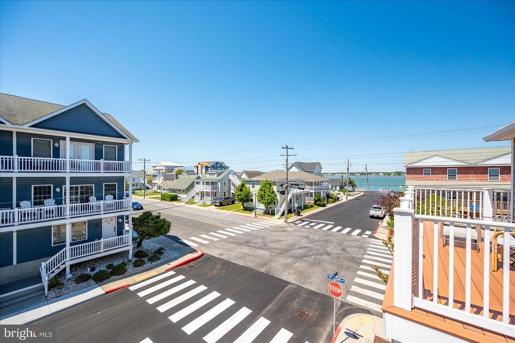 Image 52 of property listing at 208 7TH ST #2, Ocean City, MD 21842