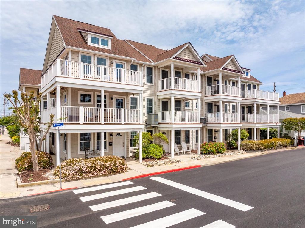 Image 71 of property listing at 208 7TH ST #2, Ocean City, MD 21842
