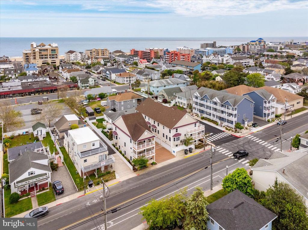 Image 77 of property listing at 208 7TH ST #2, Ocean City, MD 21842