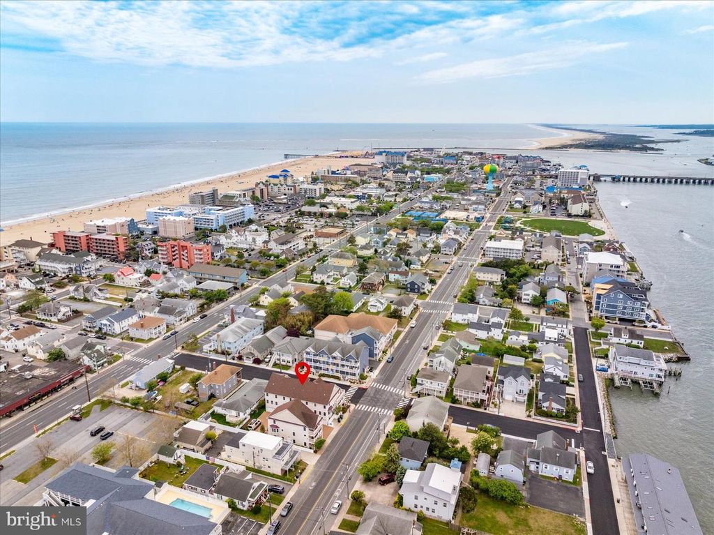 Image 82 of property listing at 208 7TH ST #2, Ocean City, MD 21842