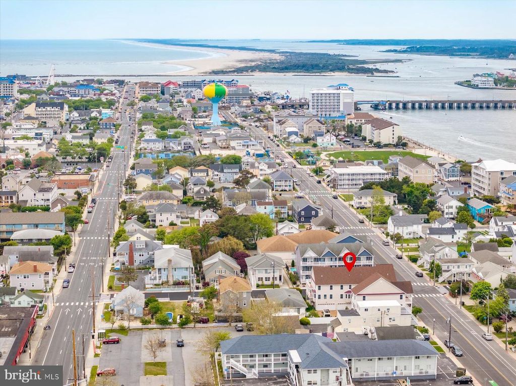 Image 83 of property listing at 208 7TH ST #2, Ocean City, MD 21842