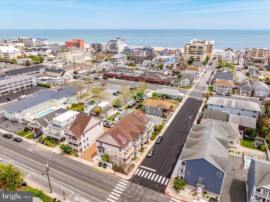 Image 85 of property listing at 208 7TH ST #2, Ocean City, MD 21842