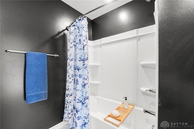 6057 Riva Ridge Drive, Vandalia, OH 45414
