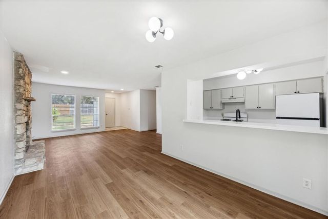 807 Castle Ridge RD A, Austin, TX 78746