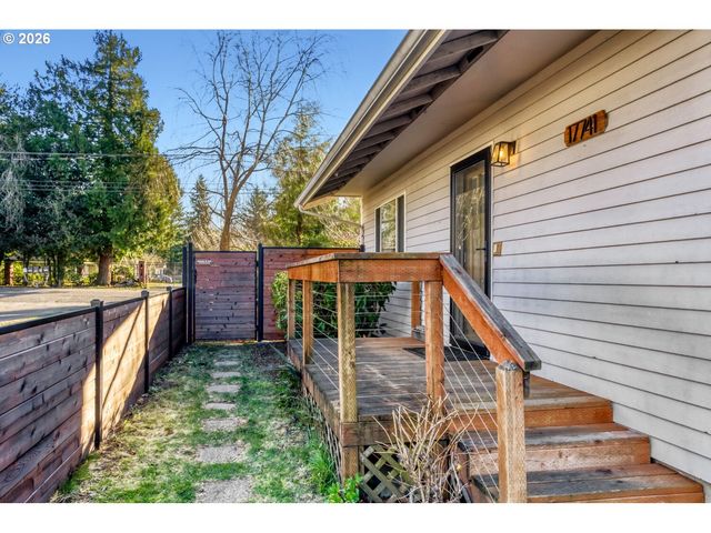 17741 Se Marie St, Portland, OR 97236