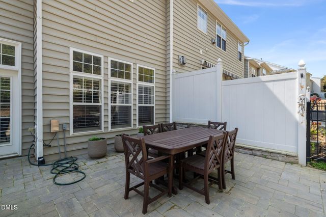 13227 Ashford Park Drive, Raleigh, NC 27613