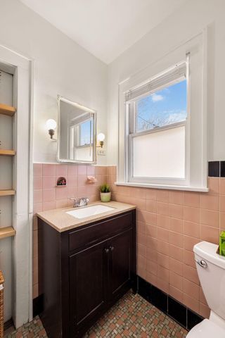 4018 5th Street NE, Columbia Heights, MN 55421