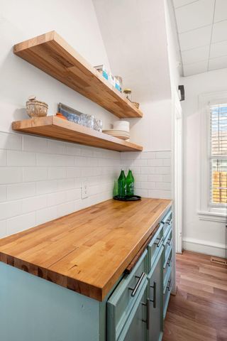 4018 5th Street NE, Columbia Heights, MN 55421