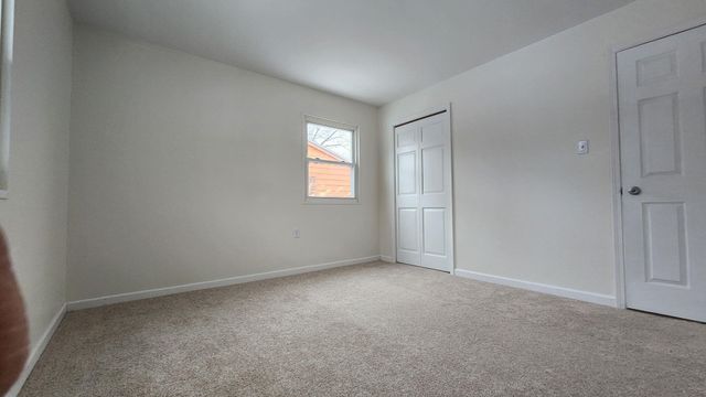 723 Fox River Road, Valparaiso, IN 46385