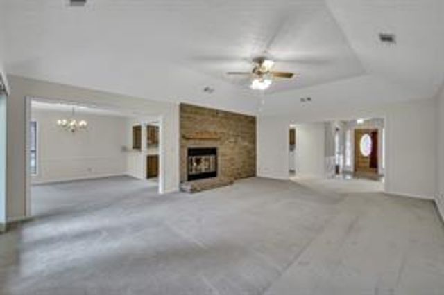 109 Hiwon Drive, Conroe, TX 77304