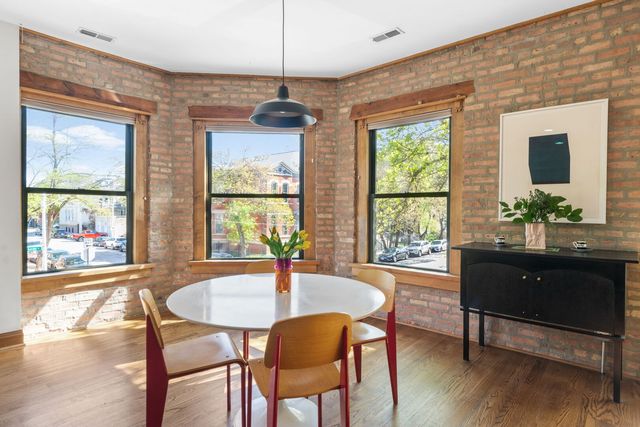 1803 W HURON Street 2, Chicago, IL 60622