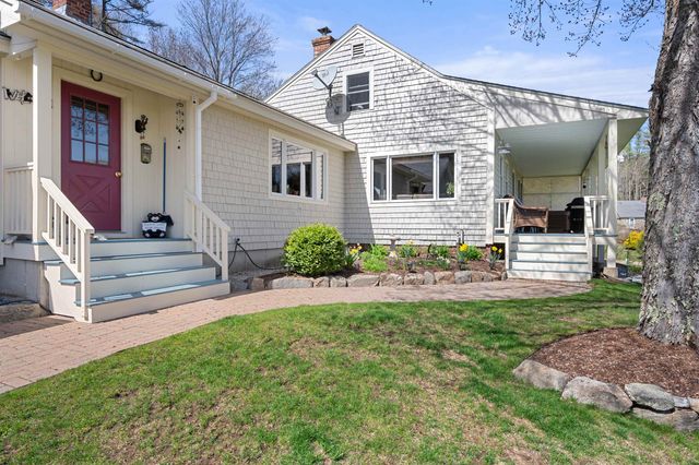 25 Elliot Road, Center Harbor, NH 03226
