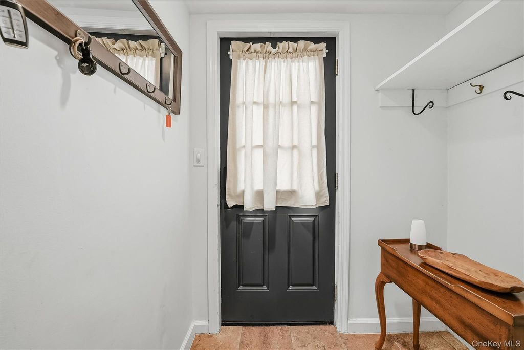 1 Franklin Avenue, Croton-on-hudson, NY 10520 — photo 2